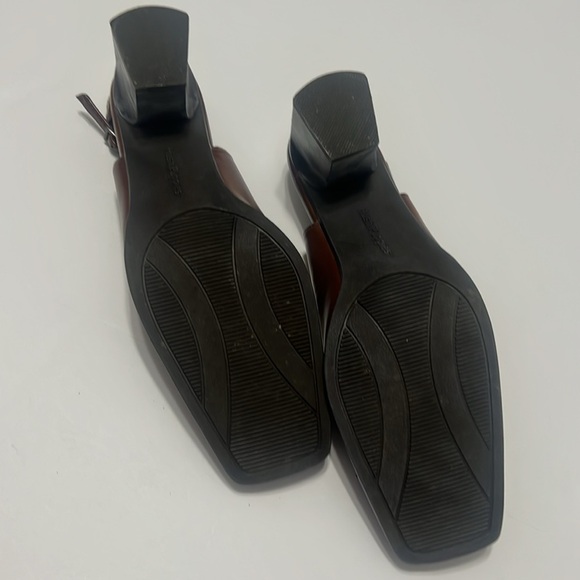 softflex hush puppies like new back strap size 7 brown - Picture 8 of 8